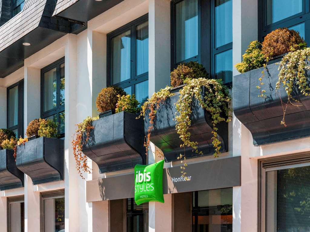 Отель Ibis Styles Honfleur Centre Historique Экстерьер фото